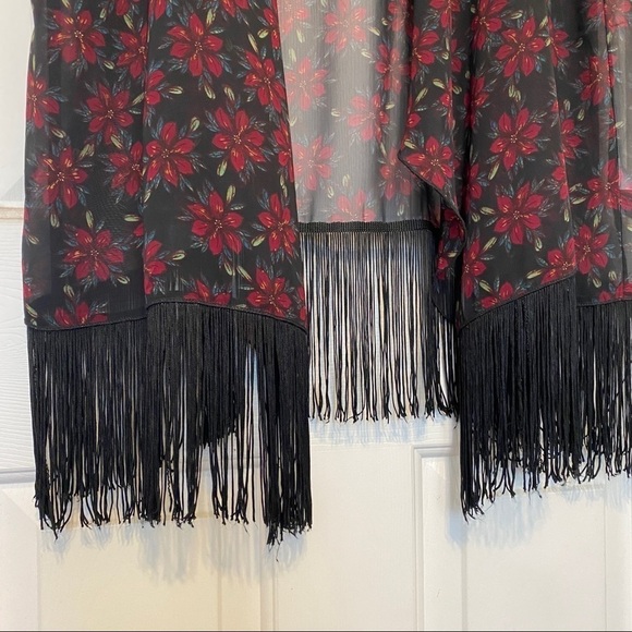 Lularoe beach coverup floral fringe waterfall open shirt size large - Picture 6 of 6